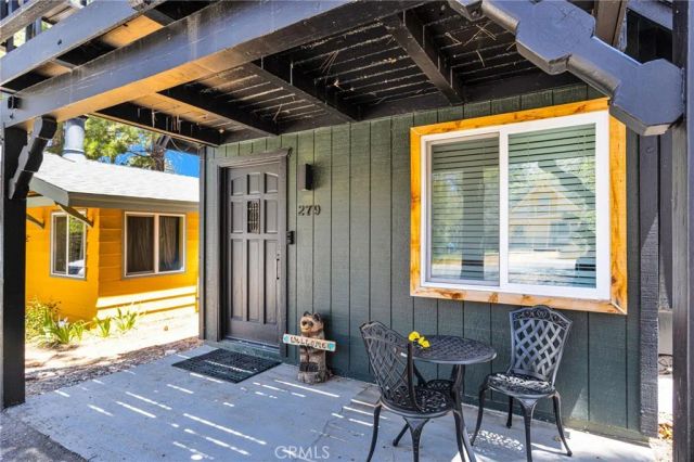 279 Los Angeles, Sugarloaf, CA 92386