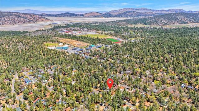 279 Los Angeles, Sugarloaf, CA 92386