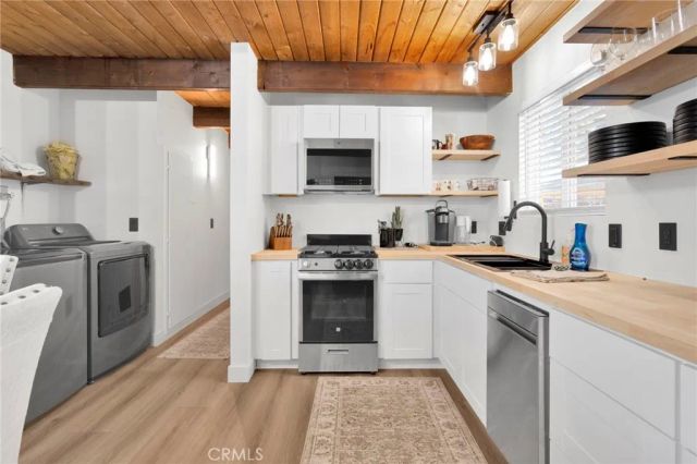 279 Los Angeles, Sugarloaf, CA 92386