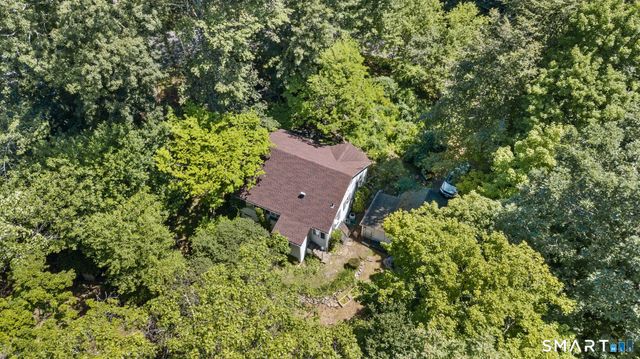 158 Spring Water Lane, New Canaan, CT 06840
