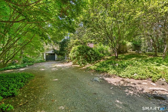 158 Spring Water Lane, New Canaan, CT 06840