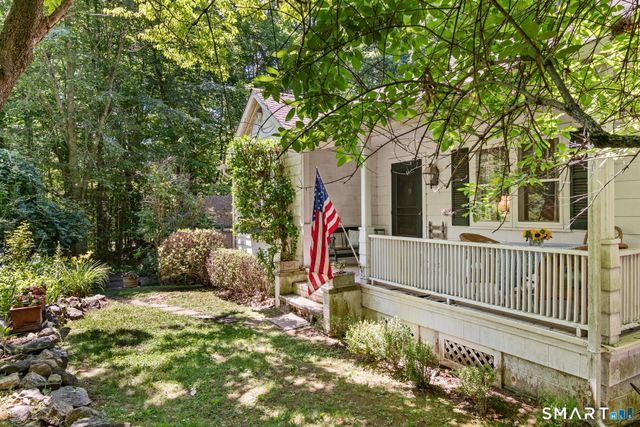 158 Spring Water Lane, New Canaan, CT 06840
