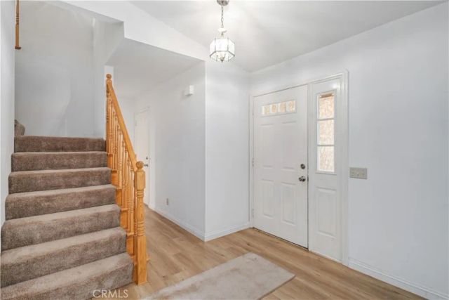 15942 Calle Hermosa, Green Valley, CA 91390