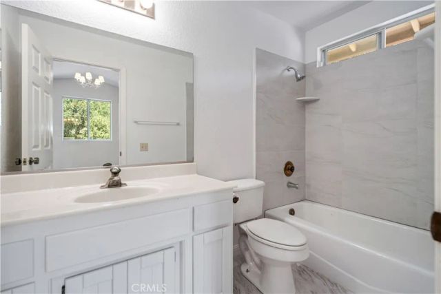 15942 Calle Hermosa, Green Valley, CA 91390