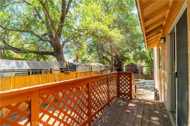 15942 Calle Hermosa, Green Valley, CA 91390