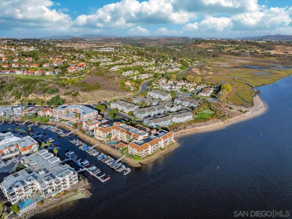 4747 Marina 22, Carlsbad, CA 92008 — exterior