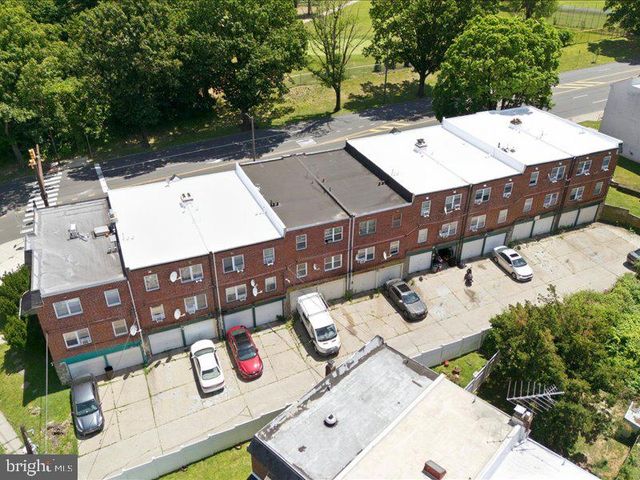5994-96 HENRY AVE, Philadelphia, PA 19128