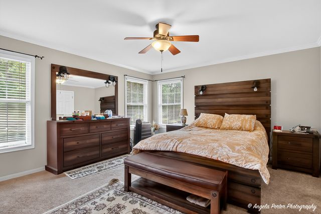 209 Geneva Lane, Mchenry, IL 60051