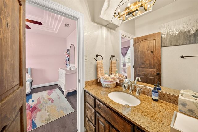 6242 Jakes Wake Run, Corpus Christi, TX 78414