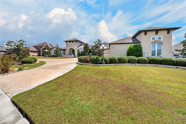 6242 Jakes Wake Run, Corpus Christi, TX 78414