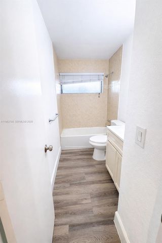 5404 NW 26th Rd, Tamarac, FL 33309