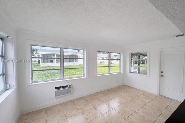 5404 NW 26th Rd, Tamarac, FL 33309