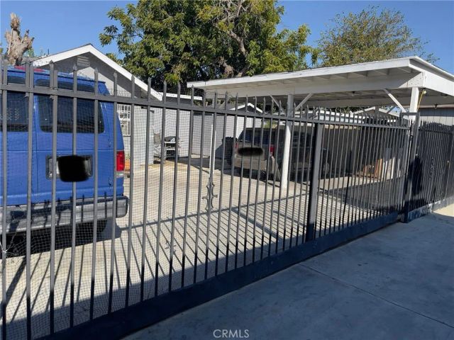 9536 Compton, Los Angeles, CA 90002