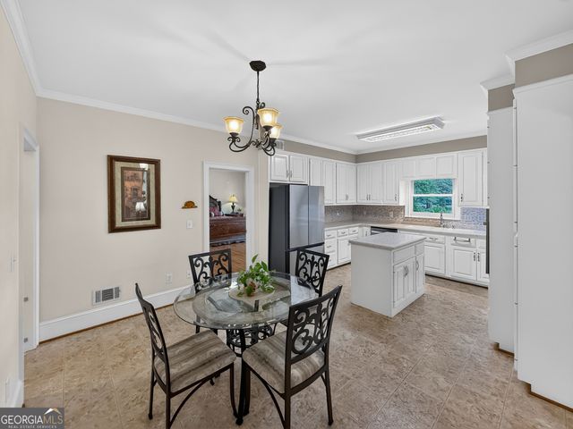 130 Beechvalley Drive, Sharpsburg, GA 30277