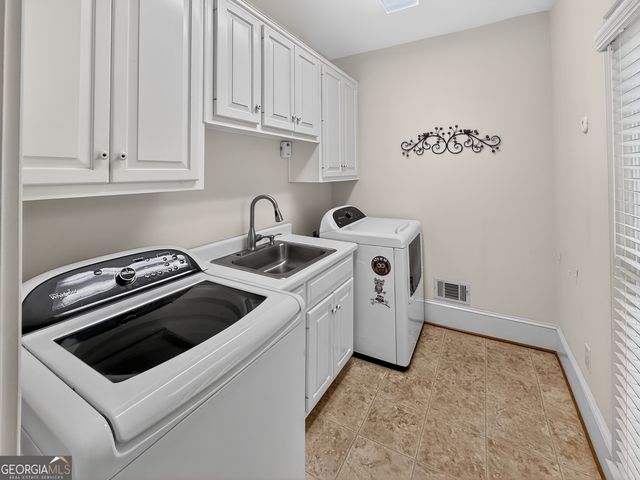 130 Beechvalley Drive, Sharpsburg, GA 30277