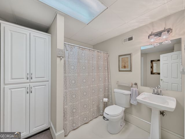 130 Beechvalley Drive, Sharpsburg, GA 30277