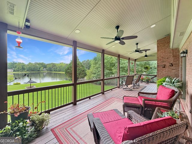 130 Beechvalley Drive, Sharpsburg, GA 30277
