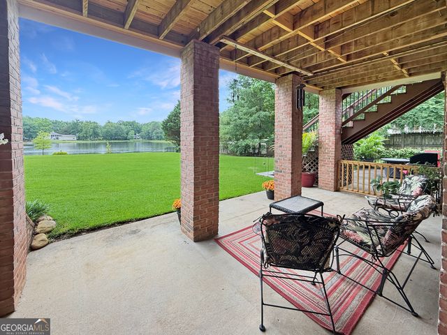 130 Beechvalley Drive, Sharpsburg, GA 30277