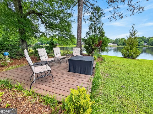 130 Beechvalley Drive, Sharpsburg, GA 30277