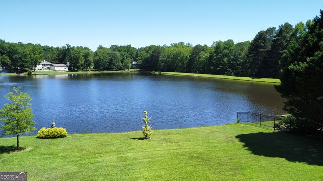 130 Beechvalley Drive, Sharpsburg, GA 30277