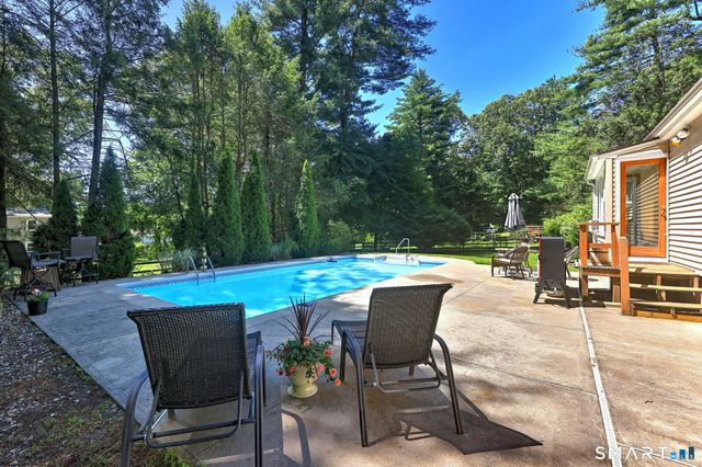 37 Deer Park Road, Simsbury, CT 06089