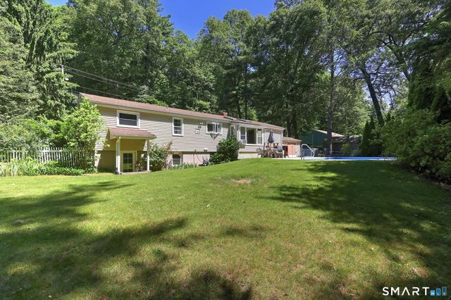 37 Deer Park Road, Simsbury, CT 06089