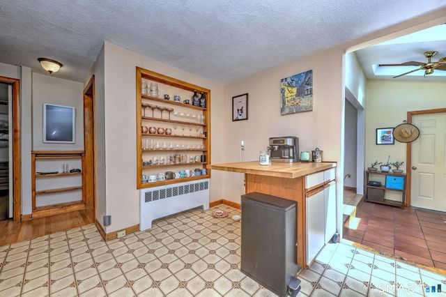 37 Deer Park Road, Simsbury, CT 06089