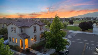 5401 Kaitlyn Pl, Rohnert Park, CA 94928