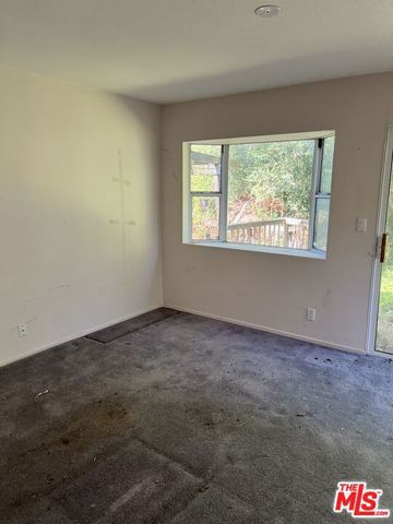 5623 Canyonside Road, La Crescenta, CA 91214