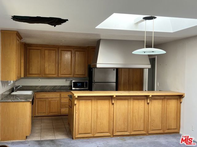 5623 Canyonside Road, La Crescenta, CA 91214
