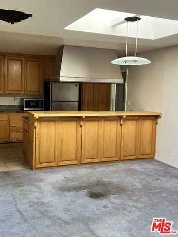 5623 Canyonside Road, La Crescenta, CA 91214
