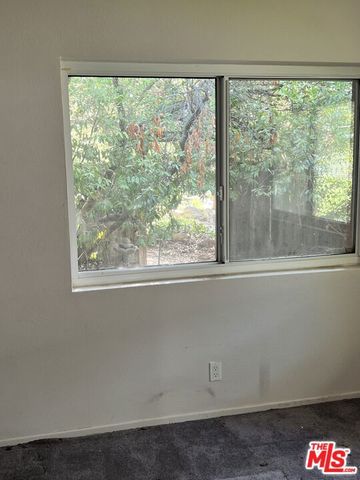 5623 Canyonside Road, La Crescenta, CA 91214