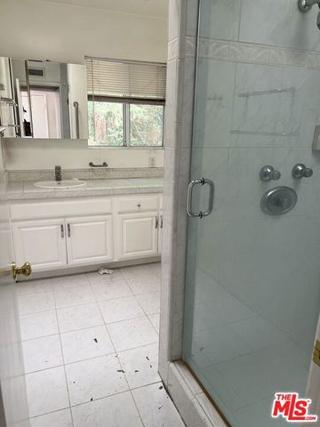 5623 Canyonside Road, La Crescenta, CA 91214