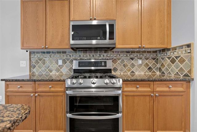 153 Fitzroy Lane, Acworth, GA 30101