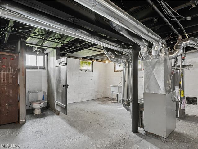 9809 Hilgert Drive, Cleveland, OH 44104