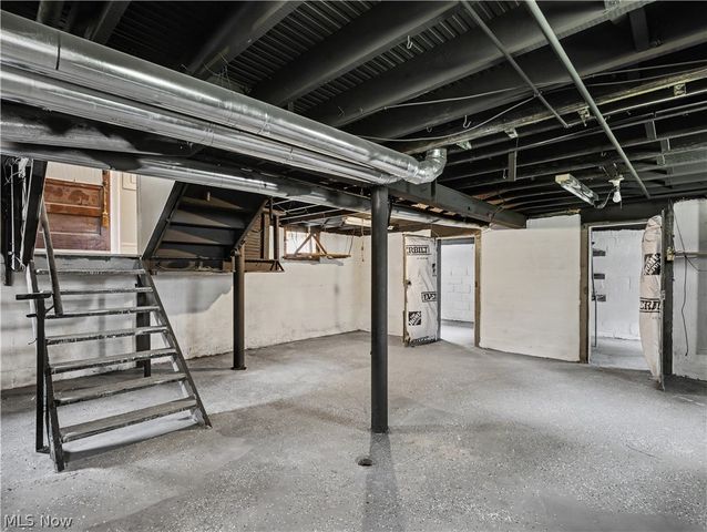 9809 Hilgert Drive, Cleveland, OH 44104