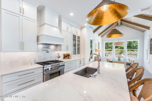 25 VALLEY GARDENS Road, Ponte Vedra Beach, FL 32082