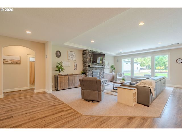 4307 Ne 165TH Cir, Vancouver, WA 98686