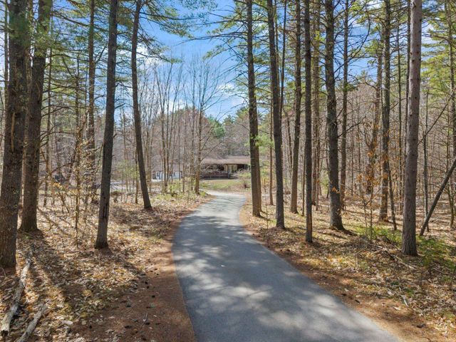 41 Friar Tuck Way, Wolfeboro, NH 03894