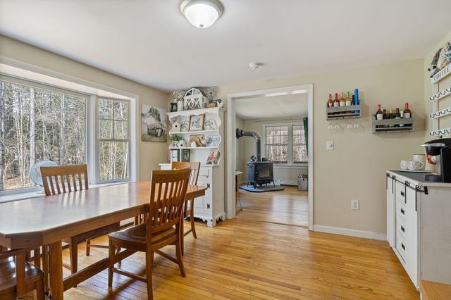 41 Friar Tuck Way, Wolfeboro, NH 03894