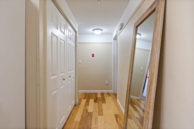 41 Friar Tuck Way, Wolfeboro, NH 03894