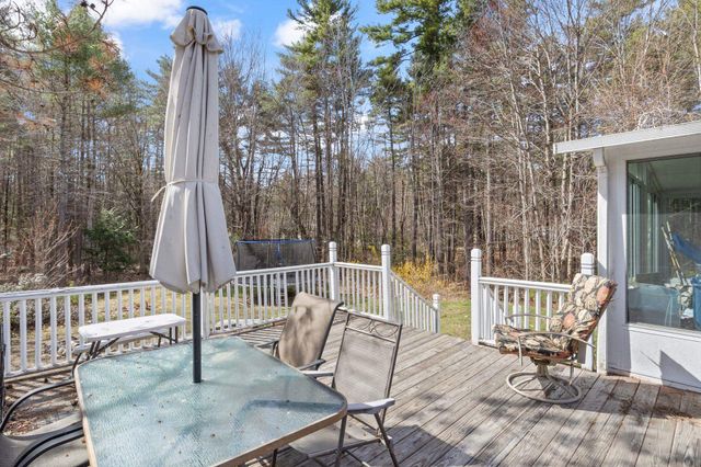 41 Friar Tuck Way, Wolfeboro, NH 03894
