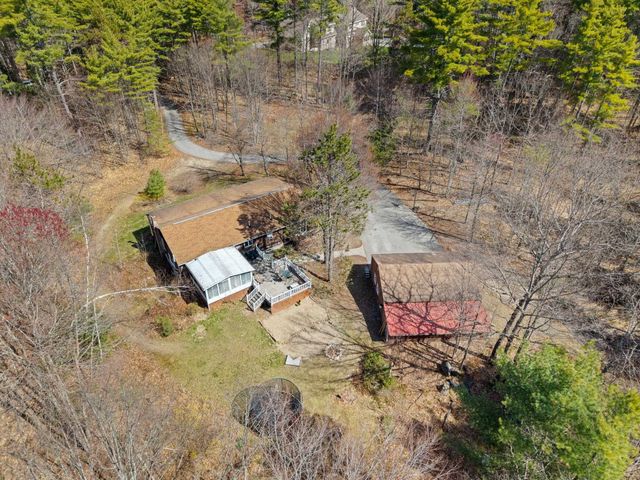 41 Friar Tuck Way, Wolfeboro, NH 03894