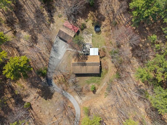 41 Friar Tuck Way, Wolfeboro, NH 03894