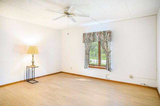 2608 186TH Street 105, Lansing, IL 60438