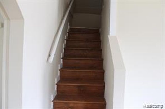 11381 Fisher Avenue, Warren, MI 48089