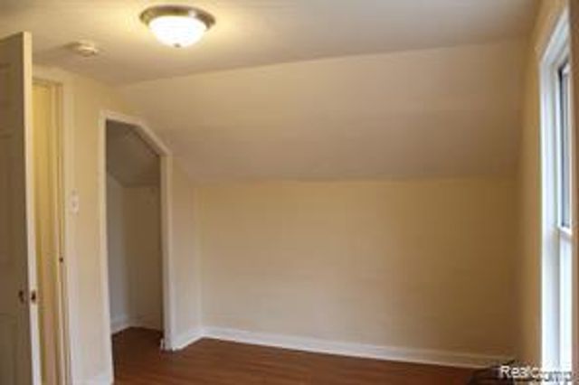 11381 Fisher Avenue, Warren, MI 48089