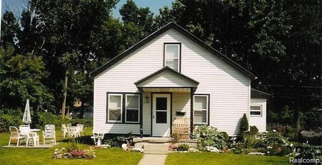 11381 Fisher Avenue, Warren, MI 48089