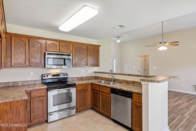 4408 Carroll Drive, Horn Lake, MS 38637