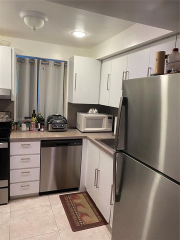 200 177th Dr 216, Sunny Isles Beach, FL 33160